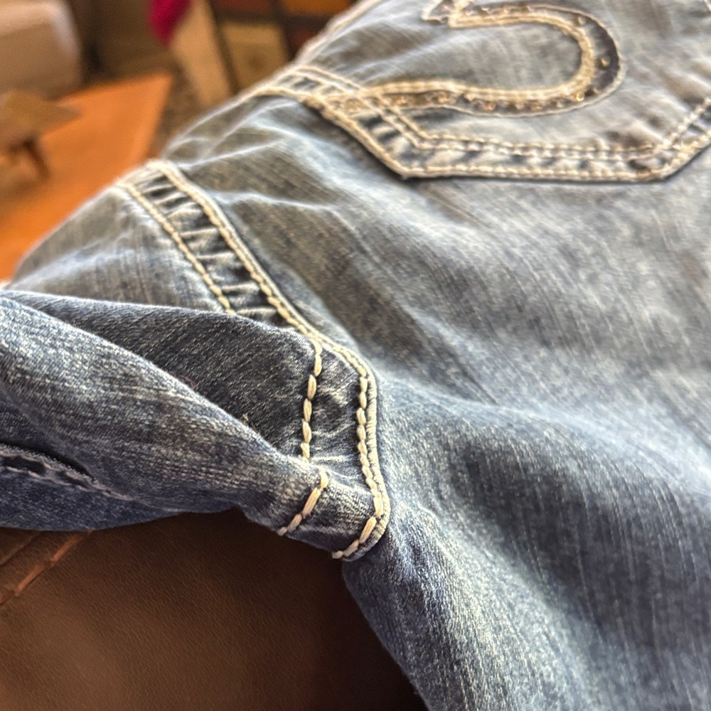 Silver Jeans Women's Classic Blue Boot Cut - Picture 5 of 12
